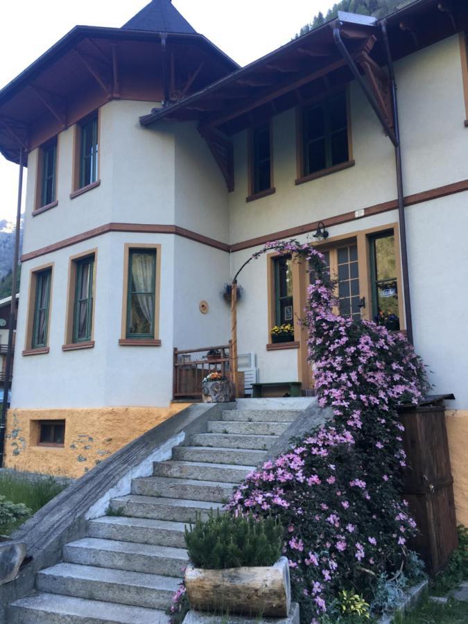 Bed and Breakfast L'Aria Di Casa Alagna Valsesia Exteriér fotografie
