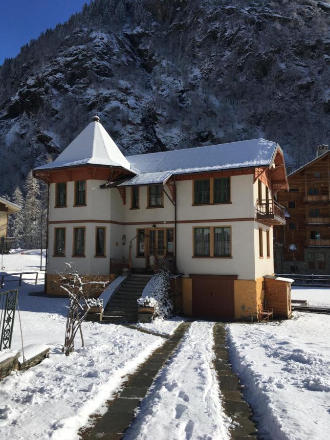 Bed and Breakfast L'Aria Di Casa Alagna Valsesia Exteriér fotografie