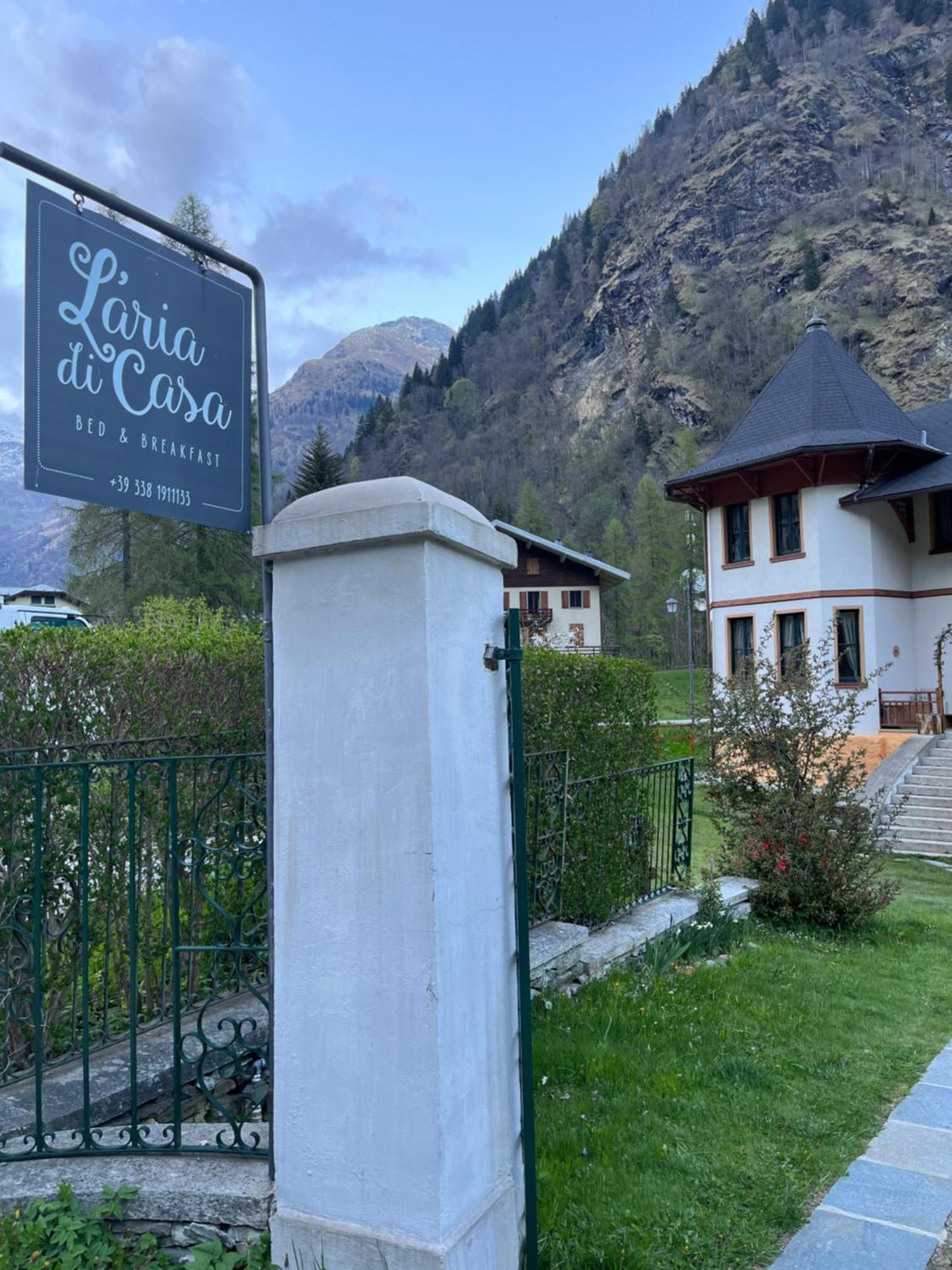 Bed and Breakfast L'Aria Di Casa Alagna Valsesia Exteriér fotografie