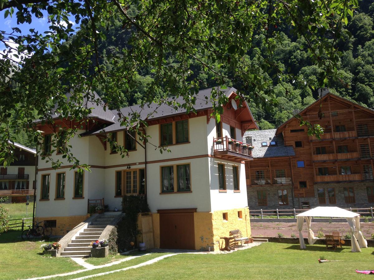 Bed and Breakfast L'Aria Di Casa Alagna Valsesia Exteriér fotografie