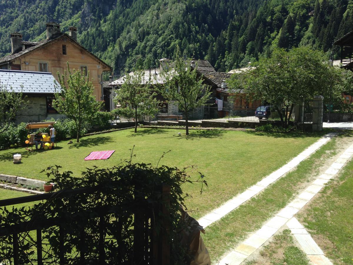 Bed and Breakfast L'Aria Di Casa Alagna Valsesia Exteriér fotografie